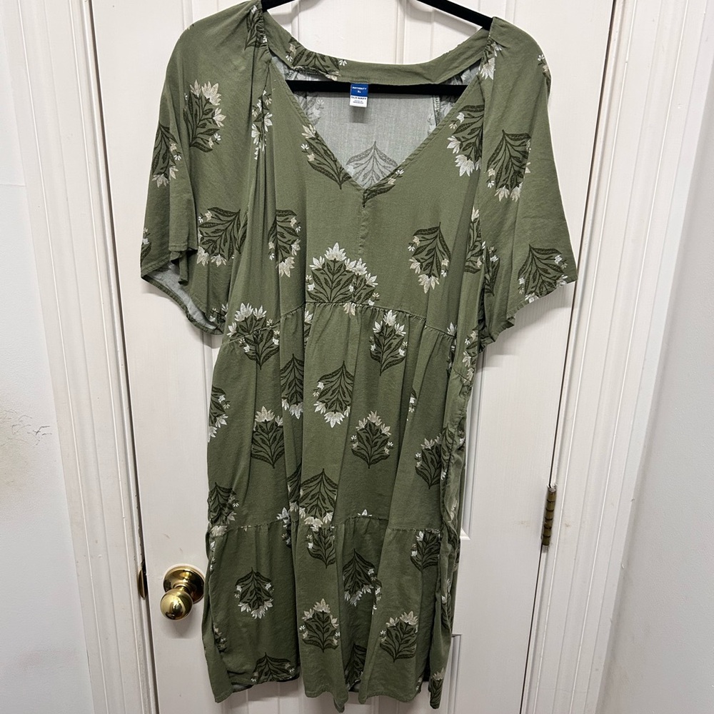 Old Navy Green Floral Dress